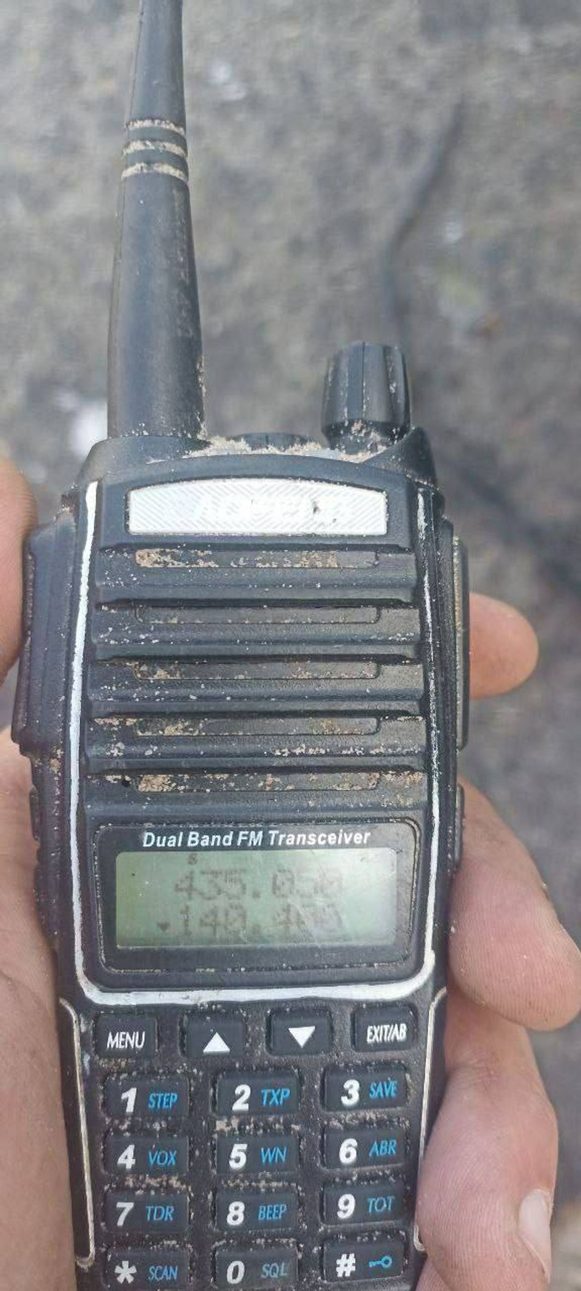 Главный инструмент коммуникации российских военных в Украине — китайская туристическая рация Baofeng