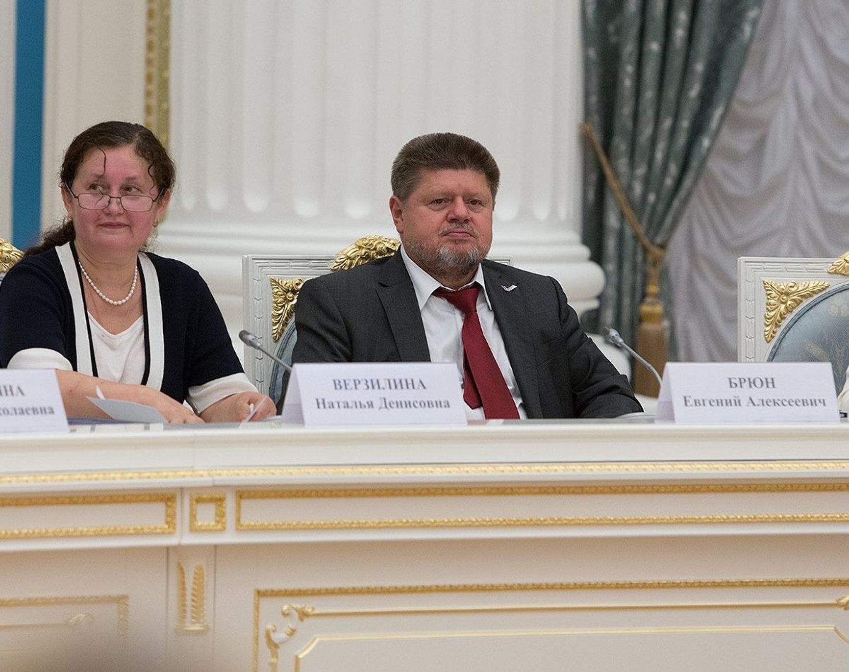 Yevgeny Bryun preparing to brief Vladimir Putin about a drug addict heating a spoonful of heroin over an open flame at an oil refinery. 