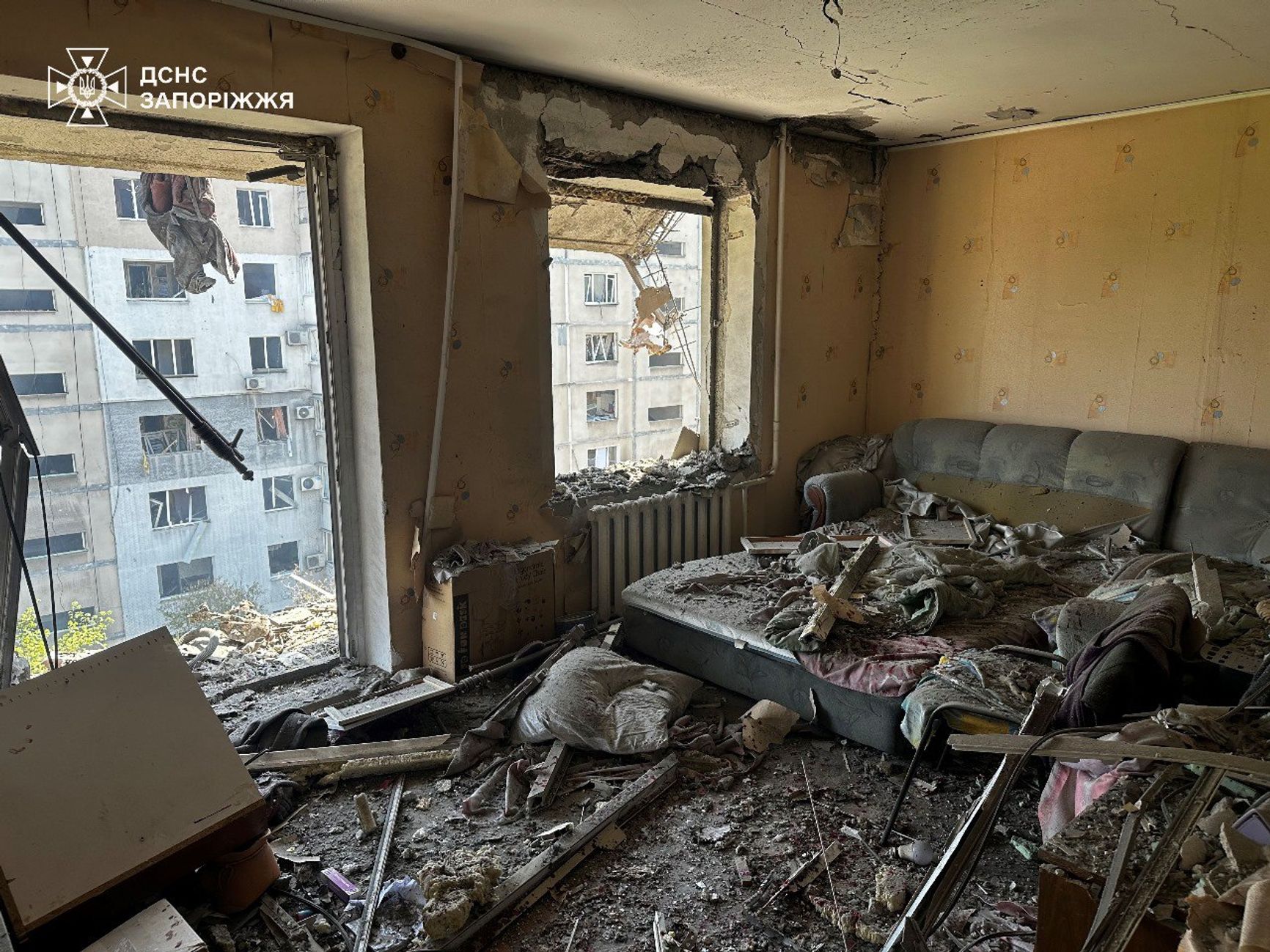 Последствия российского удара по Запорожью